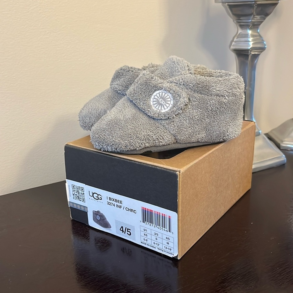 Ugg Infant Booties, Size 4/5, grey, with box